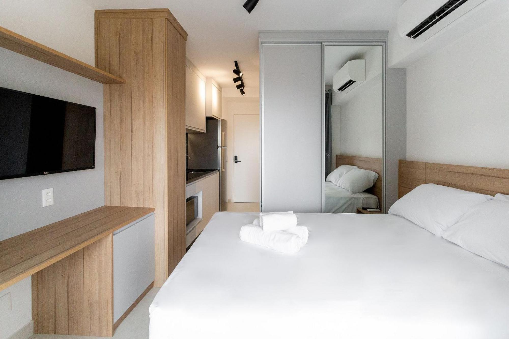 Hub Vila Madalena - Studios Por Temporada San Paolo Esterno foto